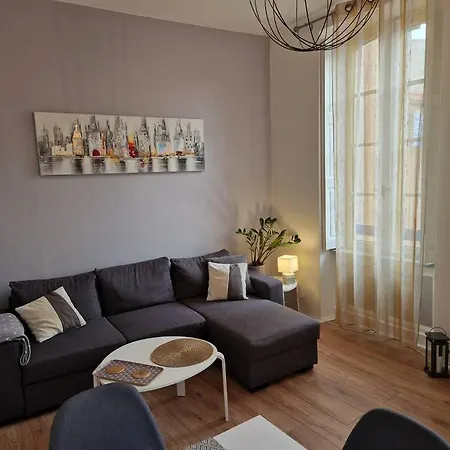 Cosy Hypercentre * Narbonne