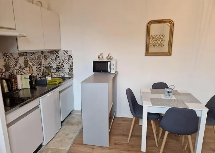 Apartment Cosy Hypercentre Narbonne